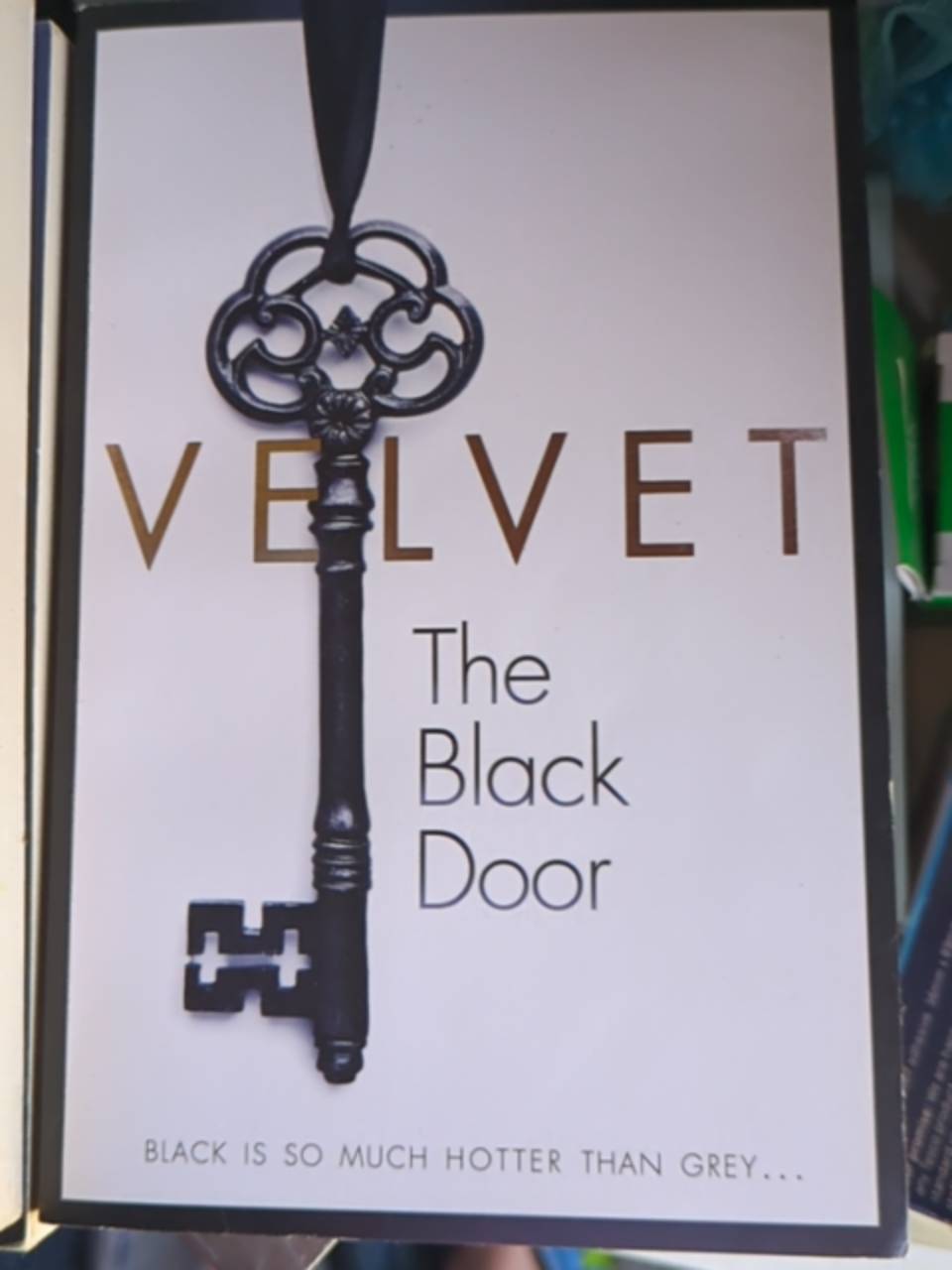 Velvet series - Image 3
